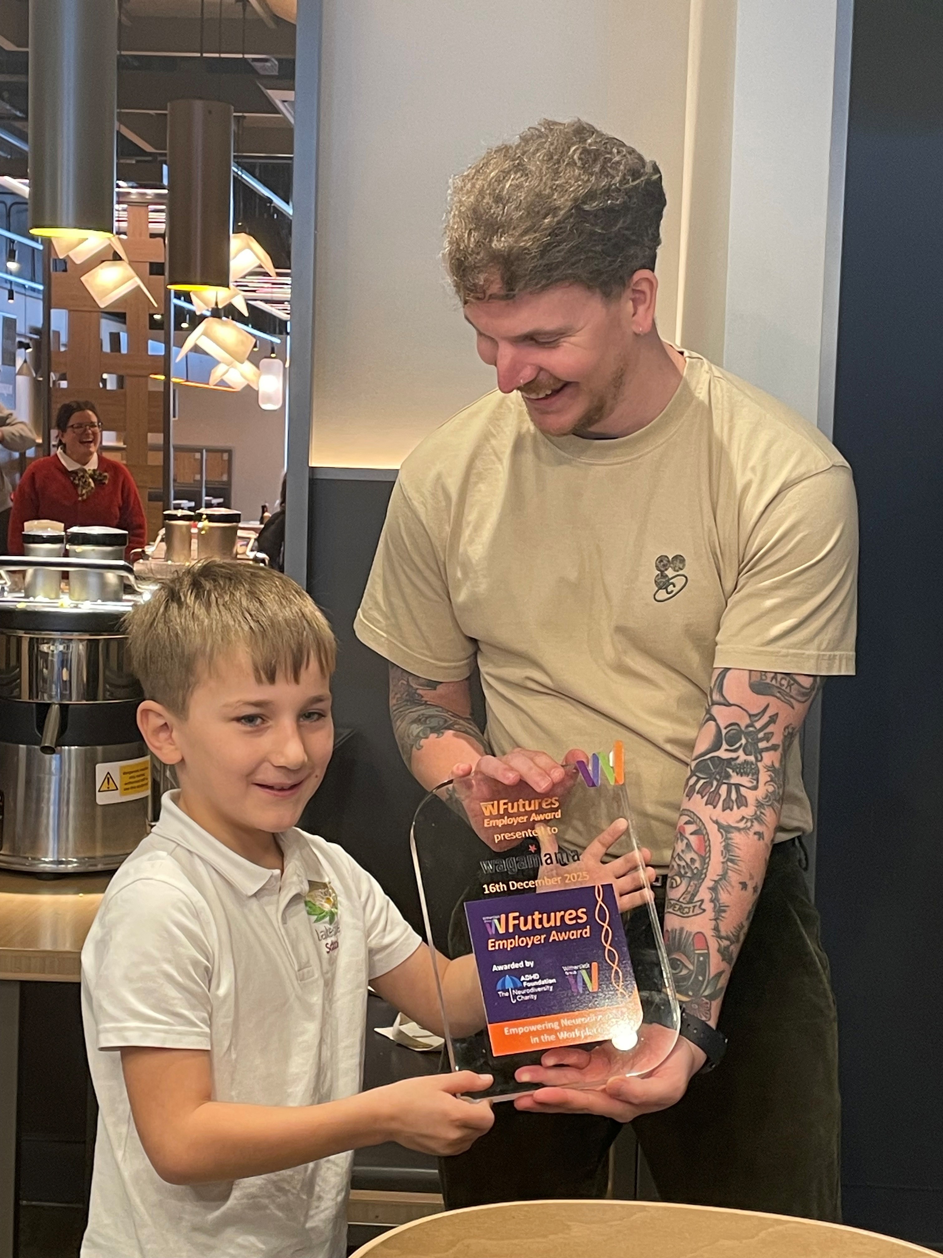 wagamammas presented with Futures award